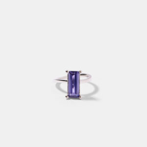 9ct White Gold Amethyst Ring